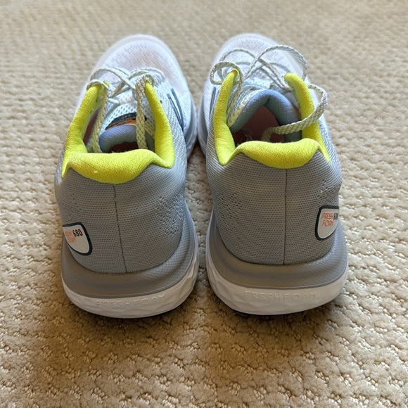 New Balance Fresh Foam 680 Running Shoe - Picture 3 of 4